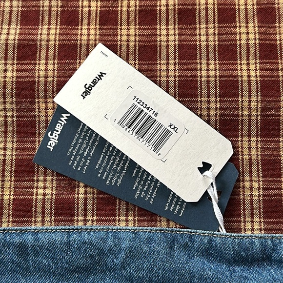 Woman’s NWTs Wrangler Dark Wash Denim Kassidy Bandana Crop Top Tank - Picture 5 of 11